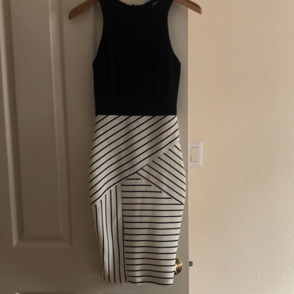 Lulus Dresses & Skirts - 🖤 EUC- LuLu’s Gorgeous Black/White Dress